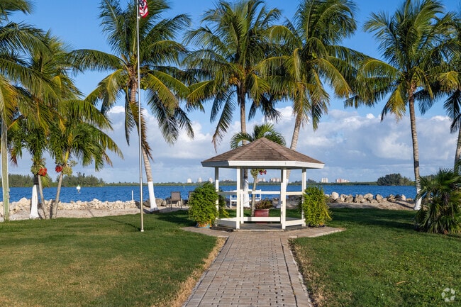 Gazebo and seating area to enjoy the Indian River at the end of Torpey Rd in St Lucie Village.