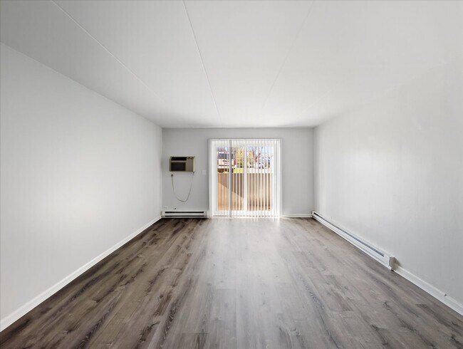 200 Marlene Ct unit 1, Wauconda, IL 60084 - photo 5