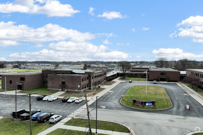 Springfield Middle School Sign