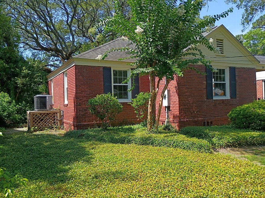 37 Yeadon Ave, Charleston, SC 29407 - photo 1
