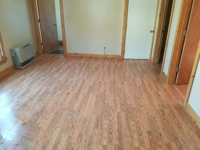 7 Mount St unit 1, Barre, VT 05641 - photo 6