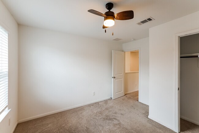 5707 Finely Run St, Spring, TX 77373 - photo 7