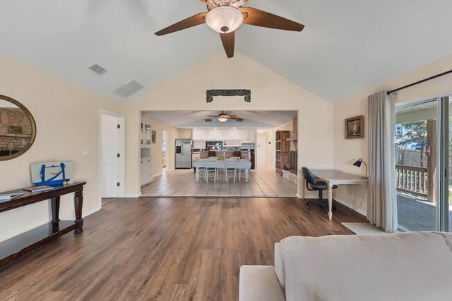 2388 Lakeshore Dr unit ID1351236P, Canyon Lake, TX 78133 - photo 3