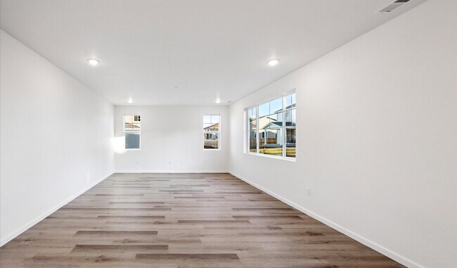 5430 Brangus Dr, Windsor, CO 80528 - photo 7