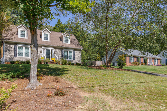 Foxhall boasts traditional Colonial homes on spacious plots of land.