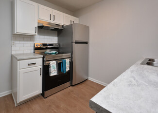 318 S Scientific St, High Point, NC 27260