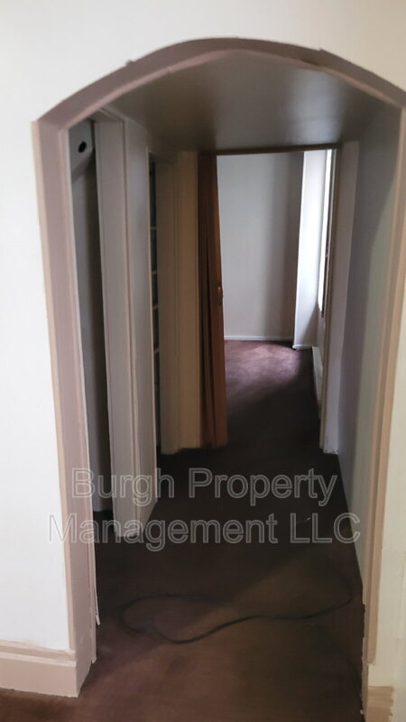984 Jefferson Ave unit 9, Washington, PA 15301 - photo 4