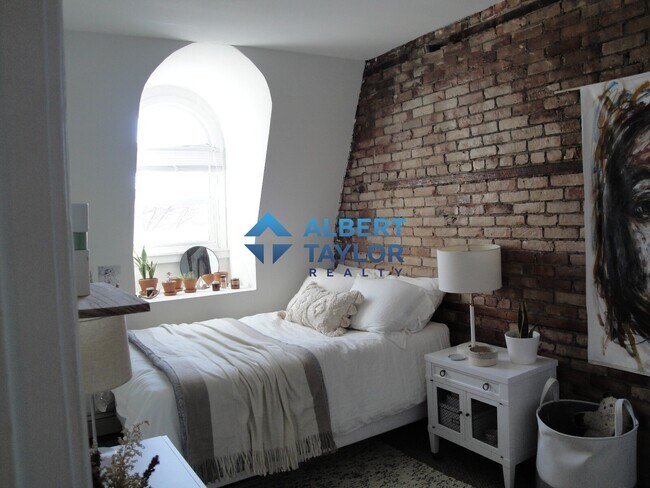 176 Northampton St unit 4, Boston, MA 02118 - photo 3