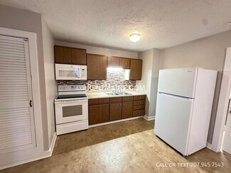 119 Main St Unit A, Bucksport, ME 04416