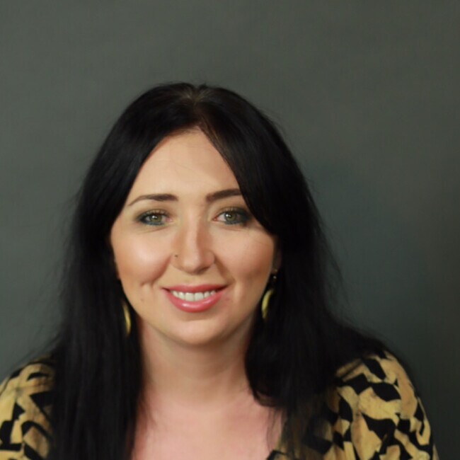 Christina Pope Real Estate Agent in Los Angeles, CA