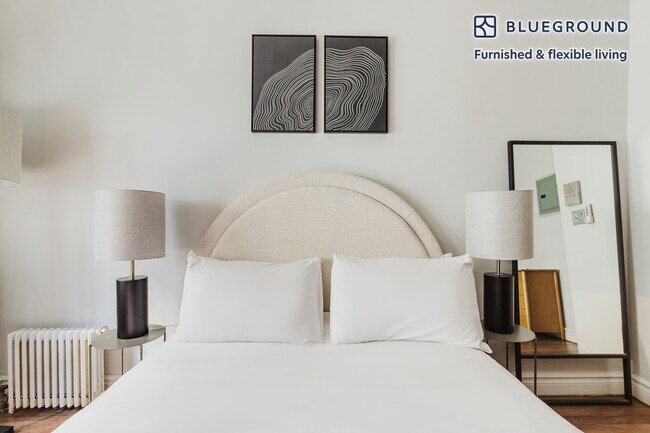 51 Leroy St unit FL1-ID1790, New York, NY 10014 - photo 7