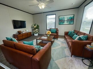 16177 Normandy St, Clinton Township, MI 48038