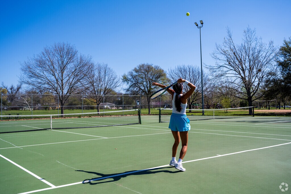 Brentwood Townhomes 5506 Grover Ave, Austin, TX