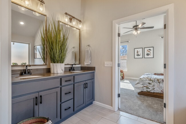 Jacobson_13200 Sawtooth Oak Rd_Primary-109.jpg