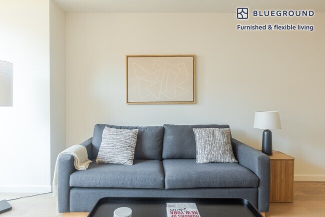255 W 94th St unit FL10-ID1898, New York, NY 10025 - photo 3