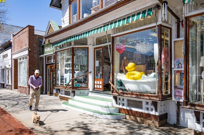 Take a stroll down main street in Southampton.