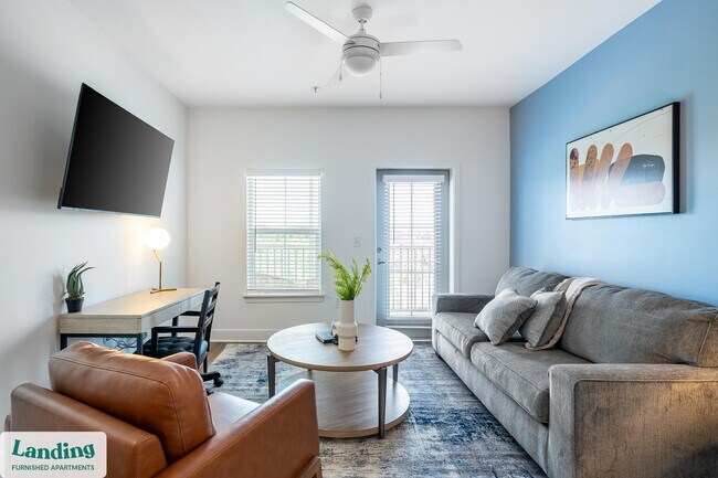 2050 Griffon Rd unit 2400-307.1411581, Vero Beach, FL 32966 - photo 3