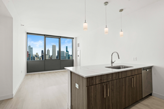 811 S Michigan Ave, Chicago, IL 60605