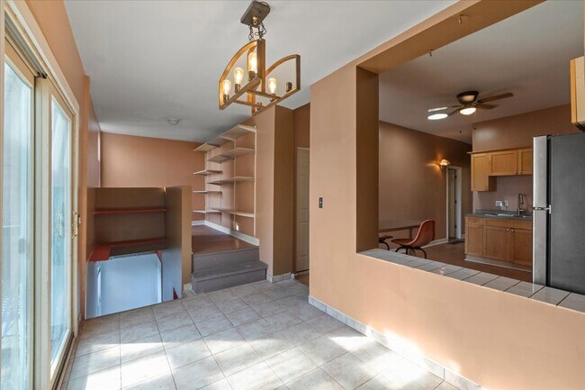 3145 W Augusta Blvd unit 2, Chicago, IL 60622 - photo 4