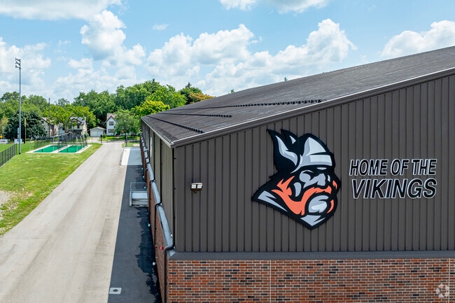 Indoor and outdoor sports facilities at Jackson High School are home to the Jackson Vikings.