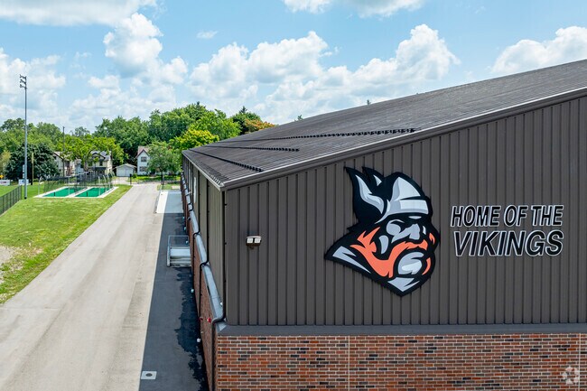 Indoor and outdoor sports facilities at Jackson High School are home to the Jackson Vikings.