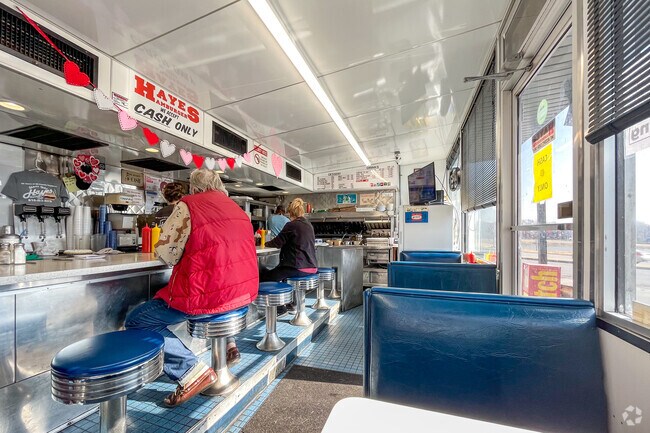 Hayes Hamburgers & Chili is a popular dining spot in Davidson.