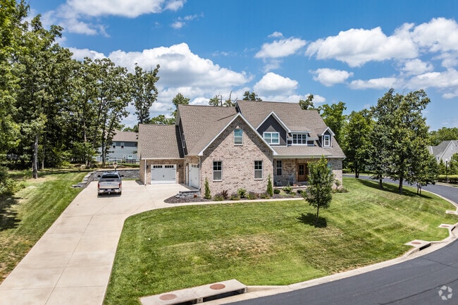 Larger, custom homes can be found the Branson Hills Golf Community.