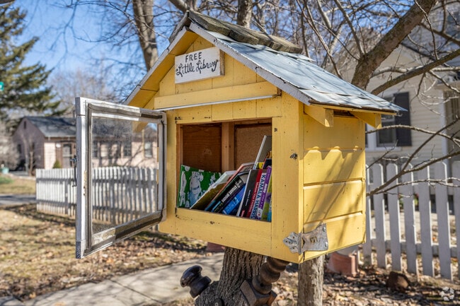 Westmorland has several Free Little Libraries scattered throughout.