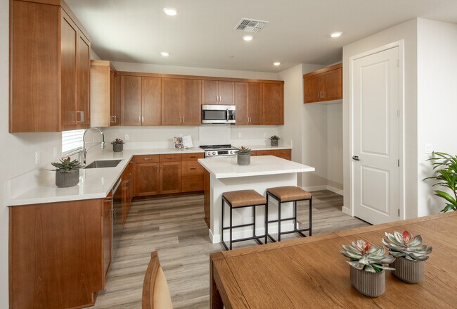 3066 Sumpul Way, Rancho Cordova, CA 95742 - photo 5