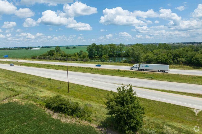 The Dobbins Downs neighborhood is conveniently located near I-57 expressway.