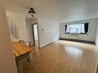 2222 E Belleview Place Unit 106, Milwaukee, WI 53211