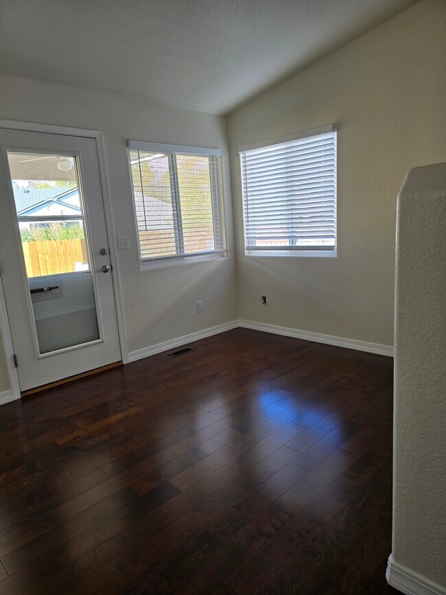 726 W Tyrolean Ct, Canon City, CO 81212 - photo 7