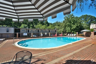 702 Edwards Rd, Greenville, SC 29615