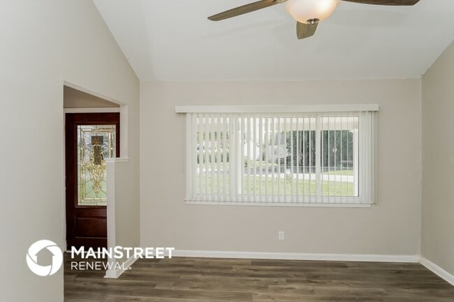 14020 Darwin Blvd, Louisville, KY 40272 - photo 4