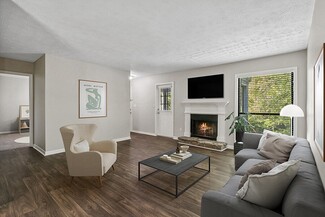 3600 Park Lake Ln, Peachtree Corners, GA 30092