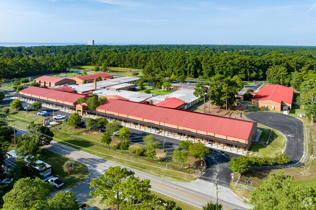 Lakewood Elementary has a large campus.