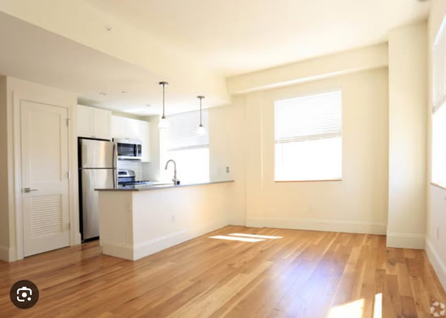 17 Hurlburt St, New Haven, CT 06519 - photo 3