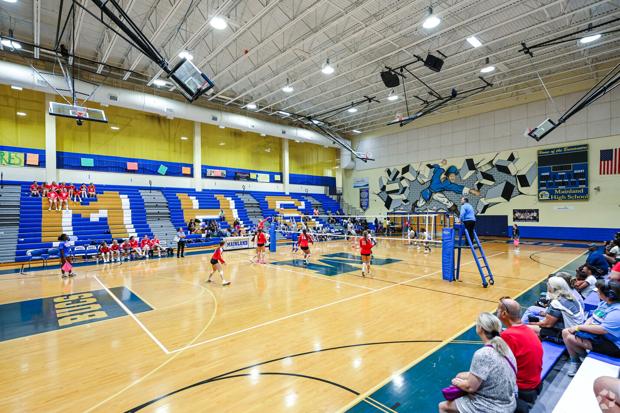 Country Club Harbor students in grades 9-12 can attend Mainland High School.
