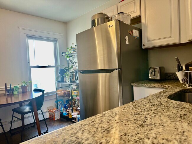 294 Windsor St unit 2, Cambridge, MA 02139 - photo 7