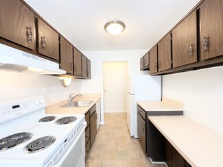 45685 Timberlane Ct, Novi, MI 48377