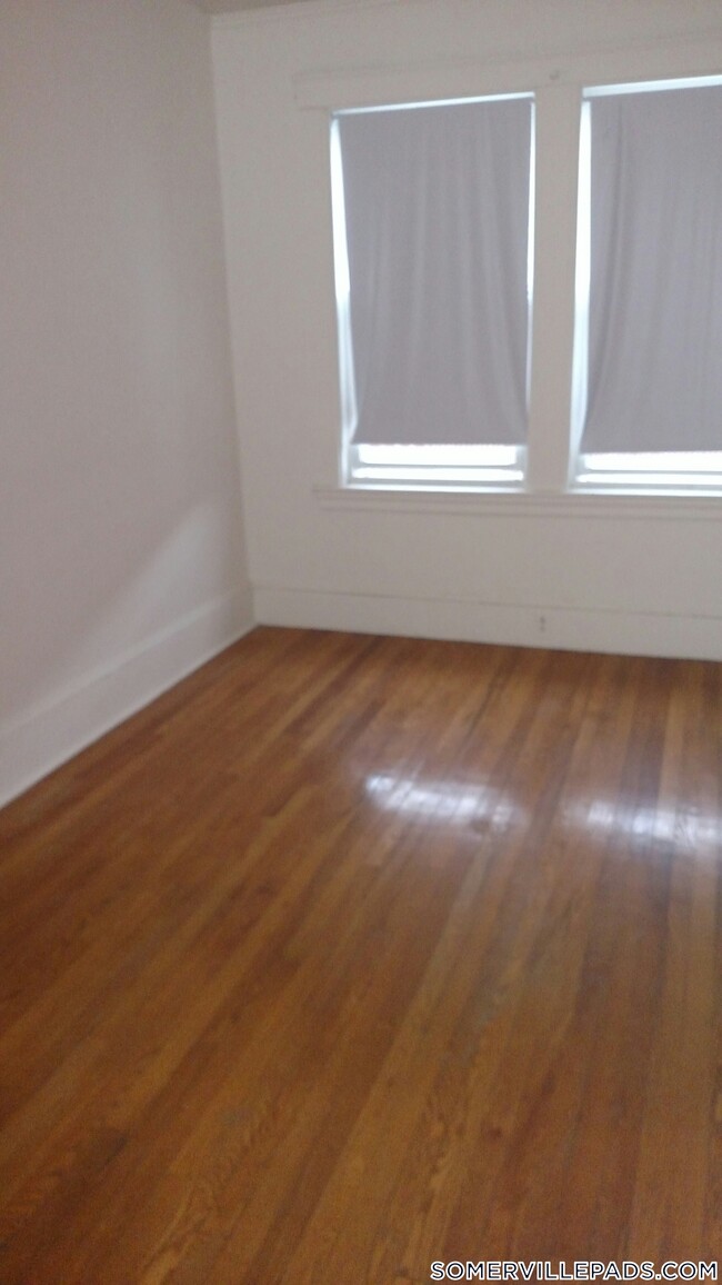157 Summer St Unit 14F, Somerville, MA 02143