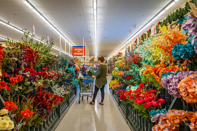 Unleash your creativity at Hobby Lobby in North Central Phoenix, a crafter's paradise.