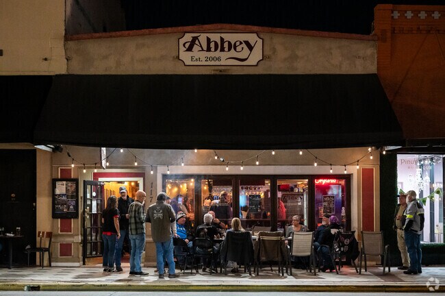 Many Daisy Lake residents head to downtown DeLand in the evenings to gather at local eateries.
