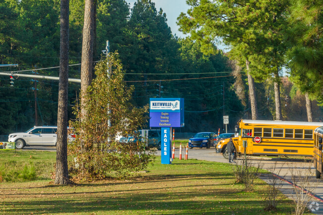 Students living in Keithville may attend Keithville Elementary/Middle School.