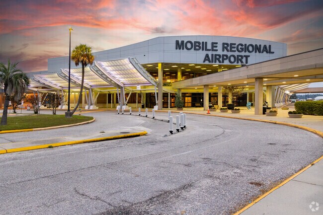 Mobile Regional Airport has flights daily to different parts of the country.