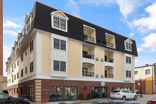 270 N Main St unit 404, Mansfield, MA 02048 - photo 2