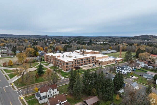 Luther L. Wright K-12 School has a student-teacher ratio of 12 to 1 according to Niche.