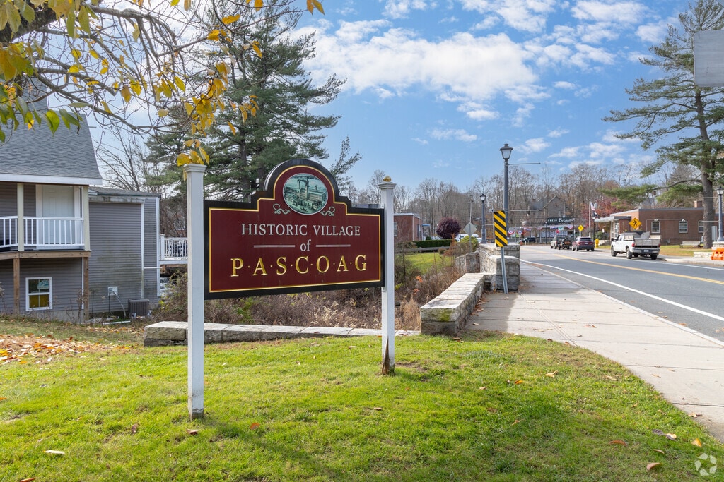 389 Sayles Ave Unit 389, Pascoag, RI 02859