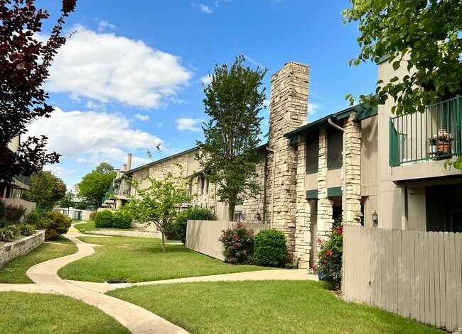 Woodwillow Townhomes and Duplexes, Austin, TX 78704 - photo 4