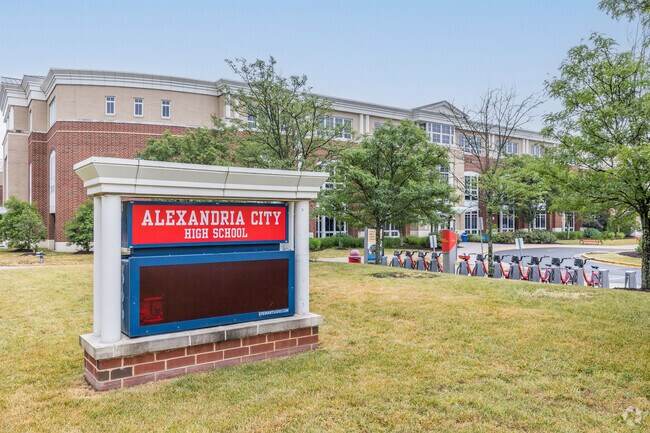 Welcome to Alexandria City High School in Alexandria, Virginia.